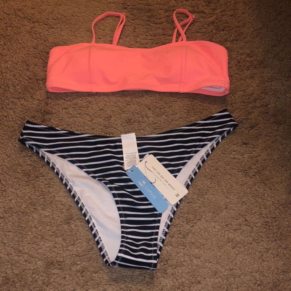 CUPSHE bathingsuit